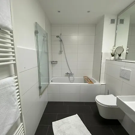 شقة Stilvolles Domizil Im Zentrum Von