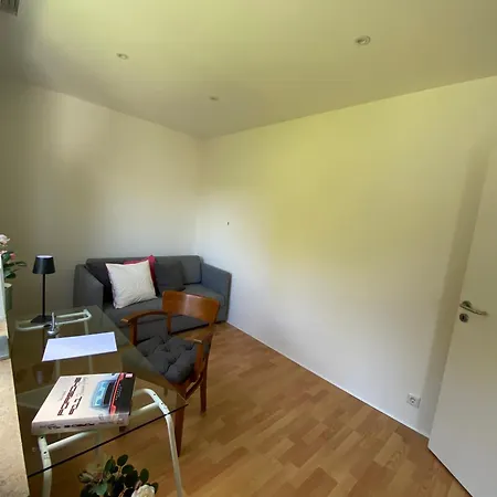 شقة Stilvolles Domizil Im Zentrum Von