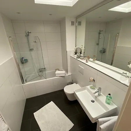 Stilvolle Im Zentrum Von Apartment